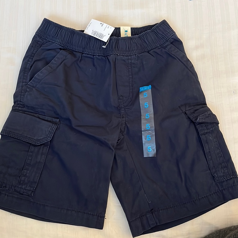 Children’s Place Cargo Shorts size 5 NWT